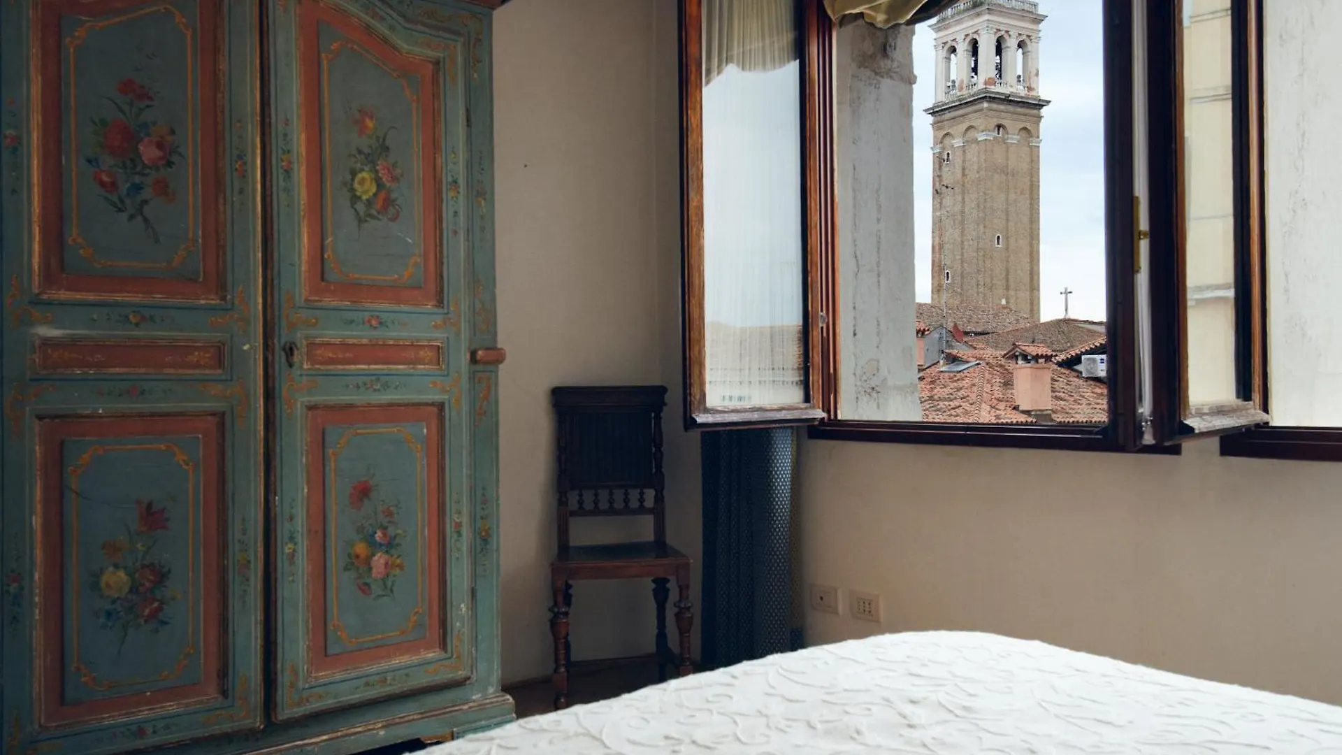 Palazzo Contarini Della Porta Di Ferro Aparthotel Venice Italy