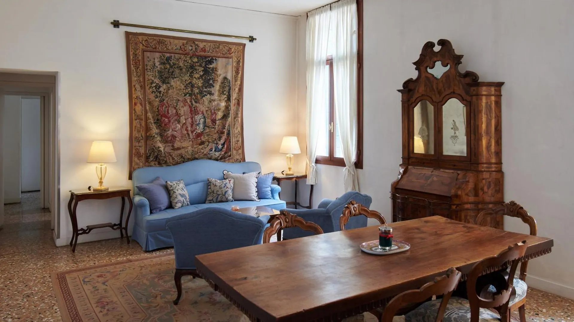Palazzo Contarini Della Porta Di Ferro Aparthotel Venice