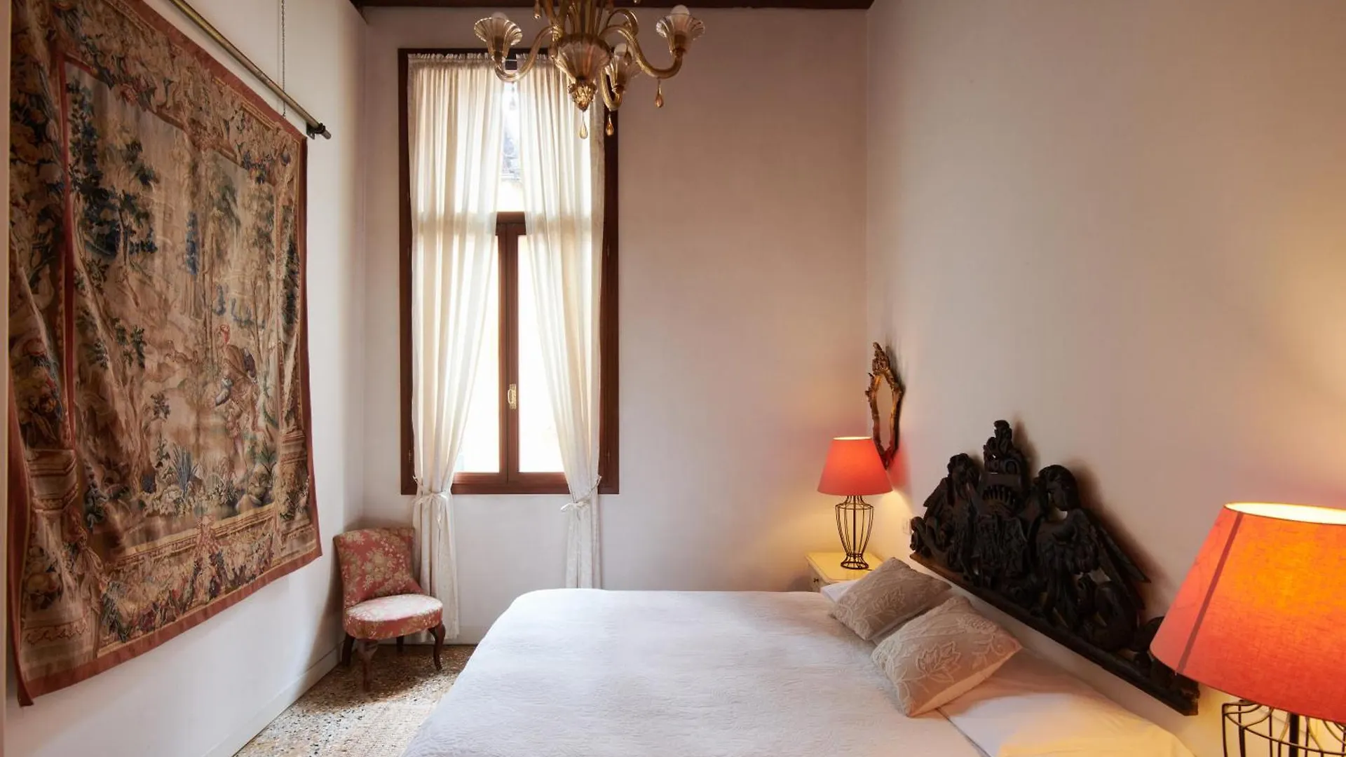 Palazzo Contarini Della Porta Di Ferro Aparthotel Venice 0*,
