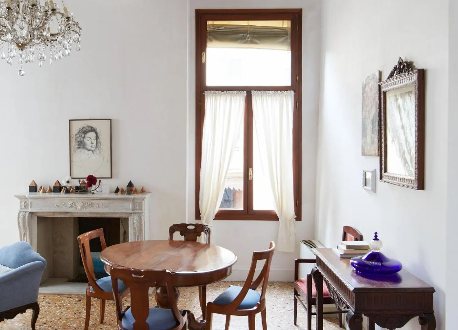 Palazzo Contarini Della Porta Di Ferro Aparthotel Venice Italy